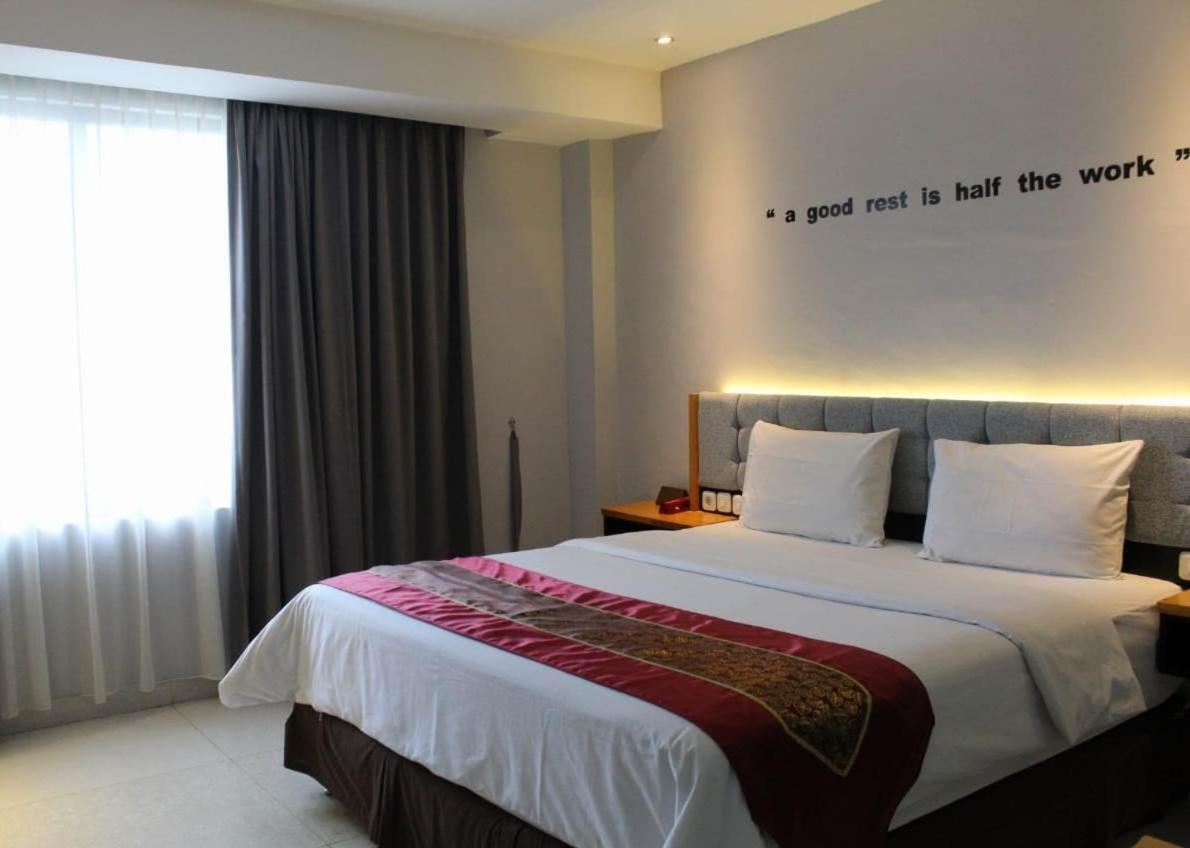 The Royal Idi Hotel Idirayeuk Dış mekan fotoğraf
